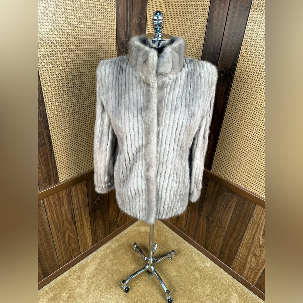 Classic Women's Silver Mink Fur Coat